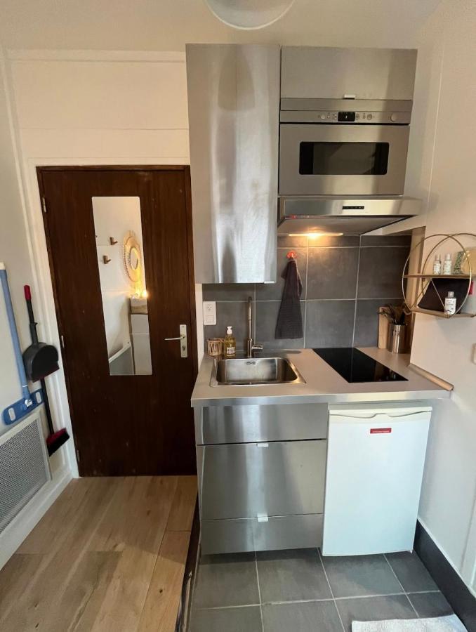 דירות פריז Cosy Studio Saint-Lazare מראה חיצוני תמונה